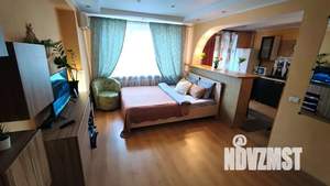 Студия квартира, посуточно, 32м2, 2/9 этаж