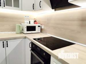 1-к квартира, посуточно, 37м2, 3/25 этаж