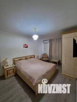 1-к квартира, посуточно, 38м2, 1/3 этаж