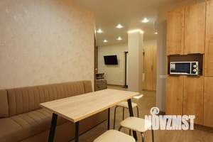 1-к квартира, посуточно, 45м2, 1/1 этаж