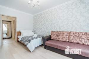 1-к квартира, посуточно, 42м2, 1/1 этаж