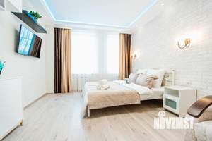 1-к квартира, посуточно, 46м2, 1/1 этаж