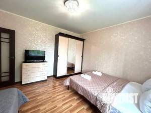 2-к квартира, посуточно, 53м2, 1/1 этаж