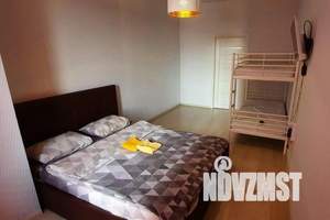 1-к квартира, посуточно, 42м2, 1/8 этаж