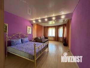 1-к квартира, посуточно, 50м2, 1/1 этаж