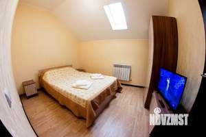 2-к квартира, посуточно, 53м2, 1/1 этаж