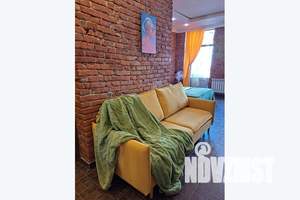 1-к квартира, посуточно, 32м2, 1/2 этаж
