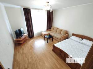 1-к квартира, посуточно, 44м2, 2/9 этаж