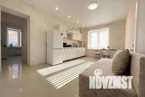 2-к квартира, посуточно, 10м2, 2/6 этаж