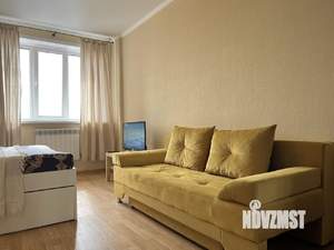 1-к квартира, посуточно, 45м2, 1/1 этаж