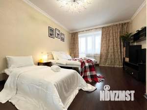 1-к квартира, посуточно, 48м2, 6/9 этаж