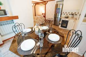 1-к квартира, посуточно, 43м2, 1/1 этаж