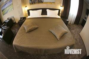 1-к квартира, посуточно, 48м2, 1/1 этаж