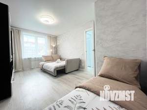 1-к квартира, посуточно, 33м2, 1/1 этаж