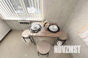 2-к квартира, посуточно, 10м2, 3/6 этаж