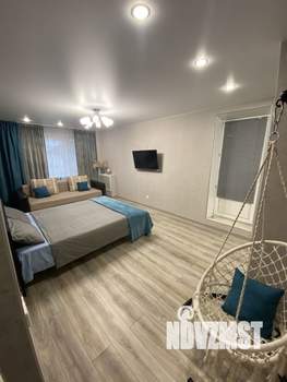 1-к квартира, посуточно, 36м2, 4/9 этаж
