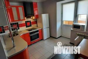 1-к квартира, посуточно, 42м2, 3/10 этаж