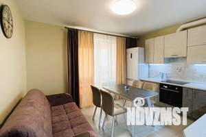 2-к квартира, посуточно, 64м2, 3/25 этаж