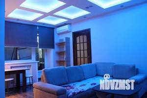 2-к квартира, посуточно, 45м2, 4/5 этаж