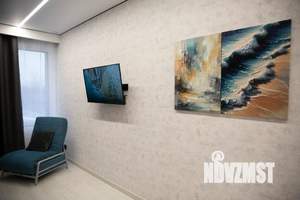 Студия квартира, посуточно, 35м2, 1/18 этаж