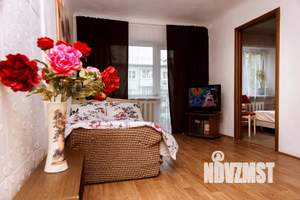3-к квартира, посуточно, 59м2, 3/5 этаж