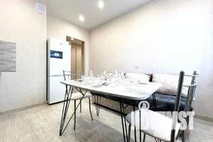 1-к квартира, посуточно, 44м2, 10/22 этаж