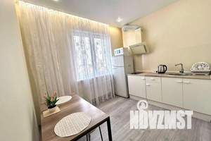 1-к квартира, посуточно, 42м2, 18/19 этаж