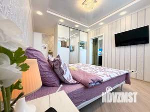 1-к квартира, посуточно, 44м2, 16/16 этаж