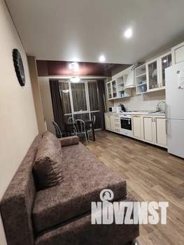 1-к квартира, посуточно, 42м2, 3/16 этаж