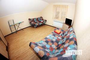 2-к квартира, посуточно, 54м2, 1/1 этаж