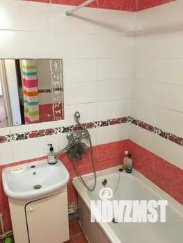 1-к квартира, посуточно, 35м2, 1/3 этаж