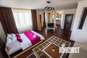 1-к квартира, посуточно, 50м2, 1/1 этаж