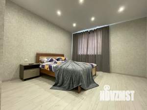 1-к квартира, посуточно, 43м2, 9/22 этаж