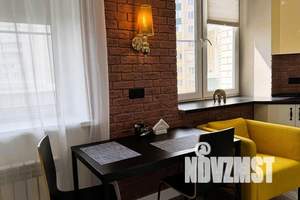 1-к квартира, посуточно, 40м2, 4/9 этаж