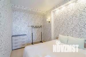 1-к квартира, посуточно, 42м2, 17/18 этаж