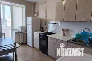 1-к квартира, посуточно, 35м2, 7/9 этаж