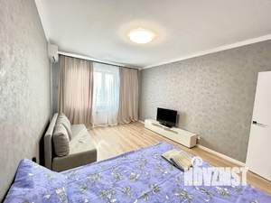 1-к квартира, посуточно, 40м2, 12/20 этаж