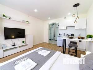 Студия квартира, посуточно, 25м2, 13/25 этаж