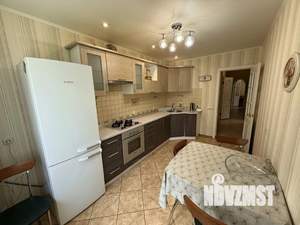 3-к квартира, посуточно, 85м2, 1/1 этаж