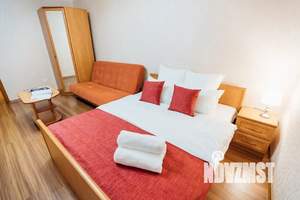 1-к квартира, посуточно, 47м2, 4/6 этаж