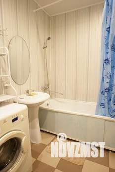 1-к квартира, посуточно, 46м2, 1/1 этаж