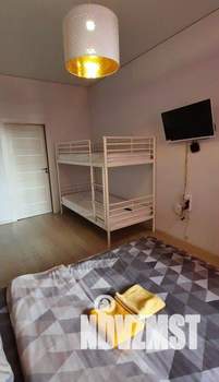 1-к квартира, посуточно, 42м2, 1/1 этаж