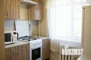 2-к квартира, посуточно, 44м2, 1/1 этаж