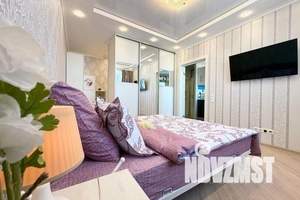 1-к квартира, посуточно, 44м2, 16/16 этаж