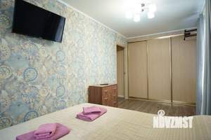 2-к квартира, посуточно, 45м2, 1/1 этаж