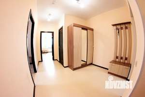 3-к квартира, посуточно, 72м2, 1/1 этаж