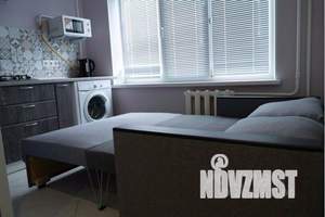 1-к квартира, посуточно, 33м2, 2/5 этаж