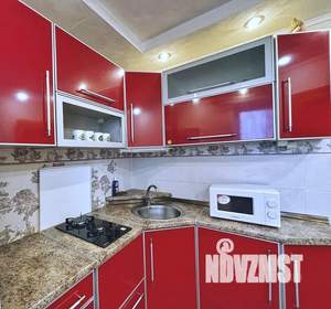 1-к квартира, посуточно, 42м2, 5/5 этаж