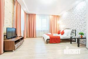 1-к квартира, посуточно, 41м2, 1/1 этаж