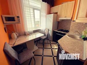 2-к квартира, посуточно, 50м2, 5/5 этаж